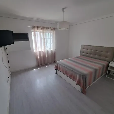 Apartamento Da Praia Com Jacuzzi Apartment Portimao